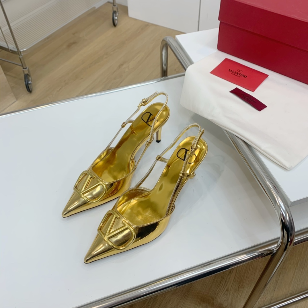 Valenti Valentino Garavani VLogo Signature Pump   80cm - DopestKickz