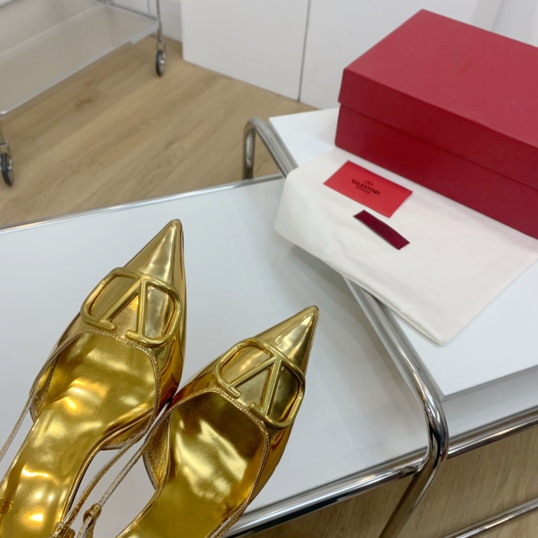 Valenti Valentino Garavani VLogo Signature Pump   80cm - DopestKickz
