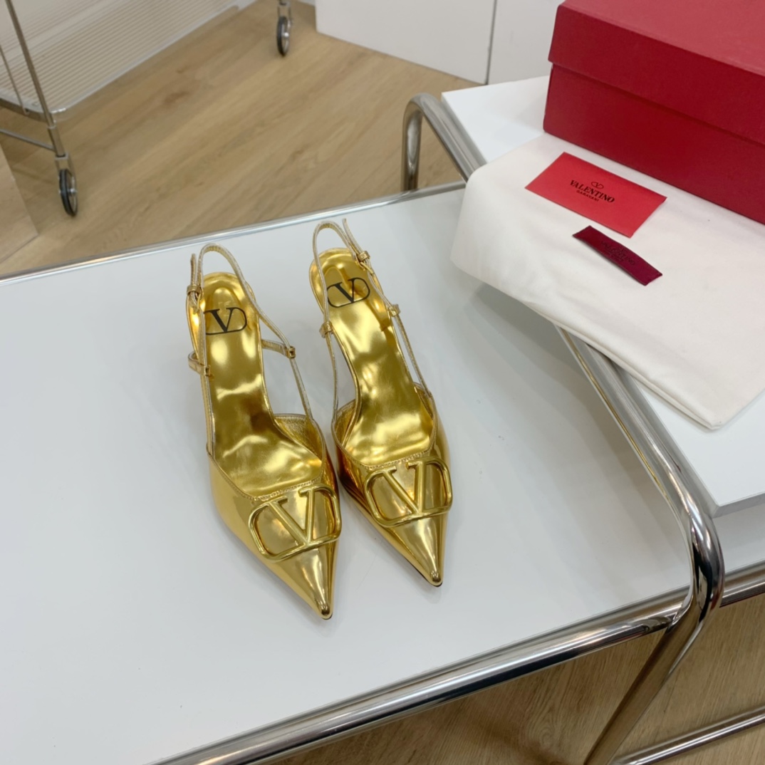 Valenti Valentino Garavani VLogo Signature Pump   80cm - DopestKickz