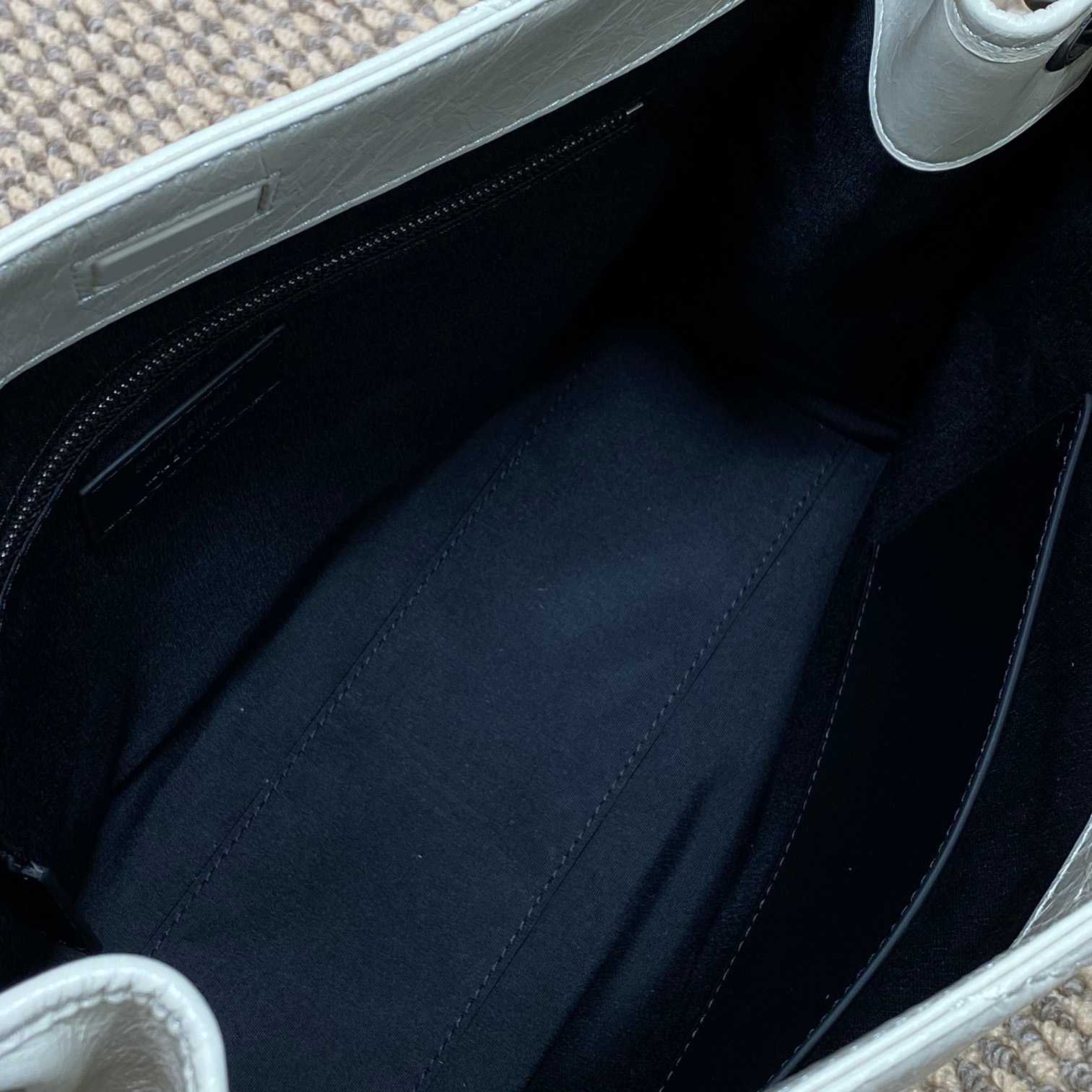Saint Laurent NiKi Shopping In Vintage Leather - DopestKickz
