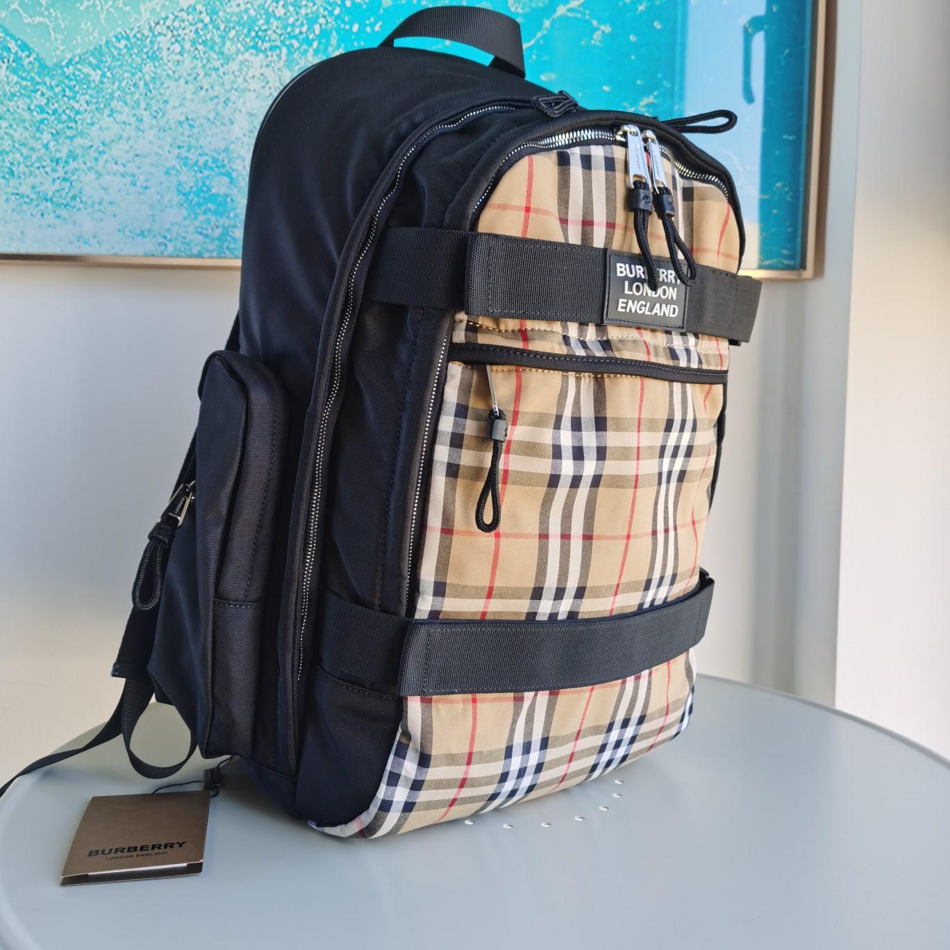 Burberry Large Cooper Backpack (30×20×49cm) - DopestKickz