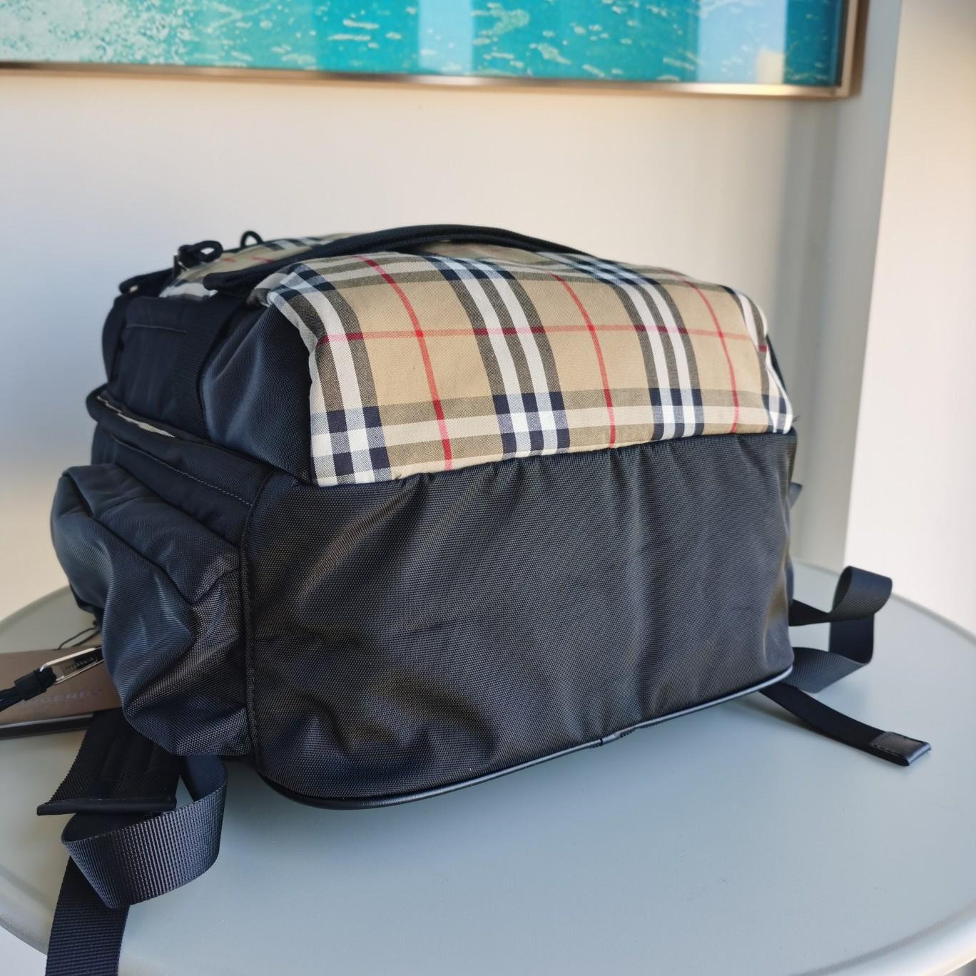 Burberry Large Cooper Backpack (30×20×49cm) - DopestKickz