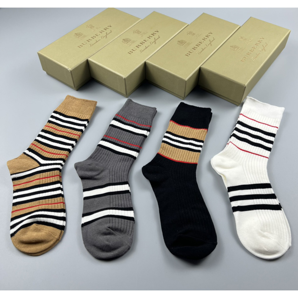 Burberry Socks/Box - DopestKickz