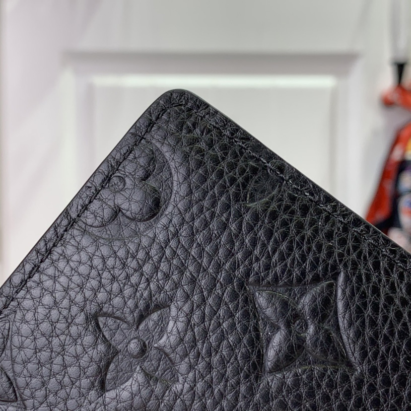 Louis Vuitton Multiple Wallet   M82072 - DopestKickz