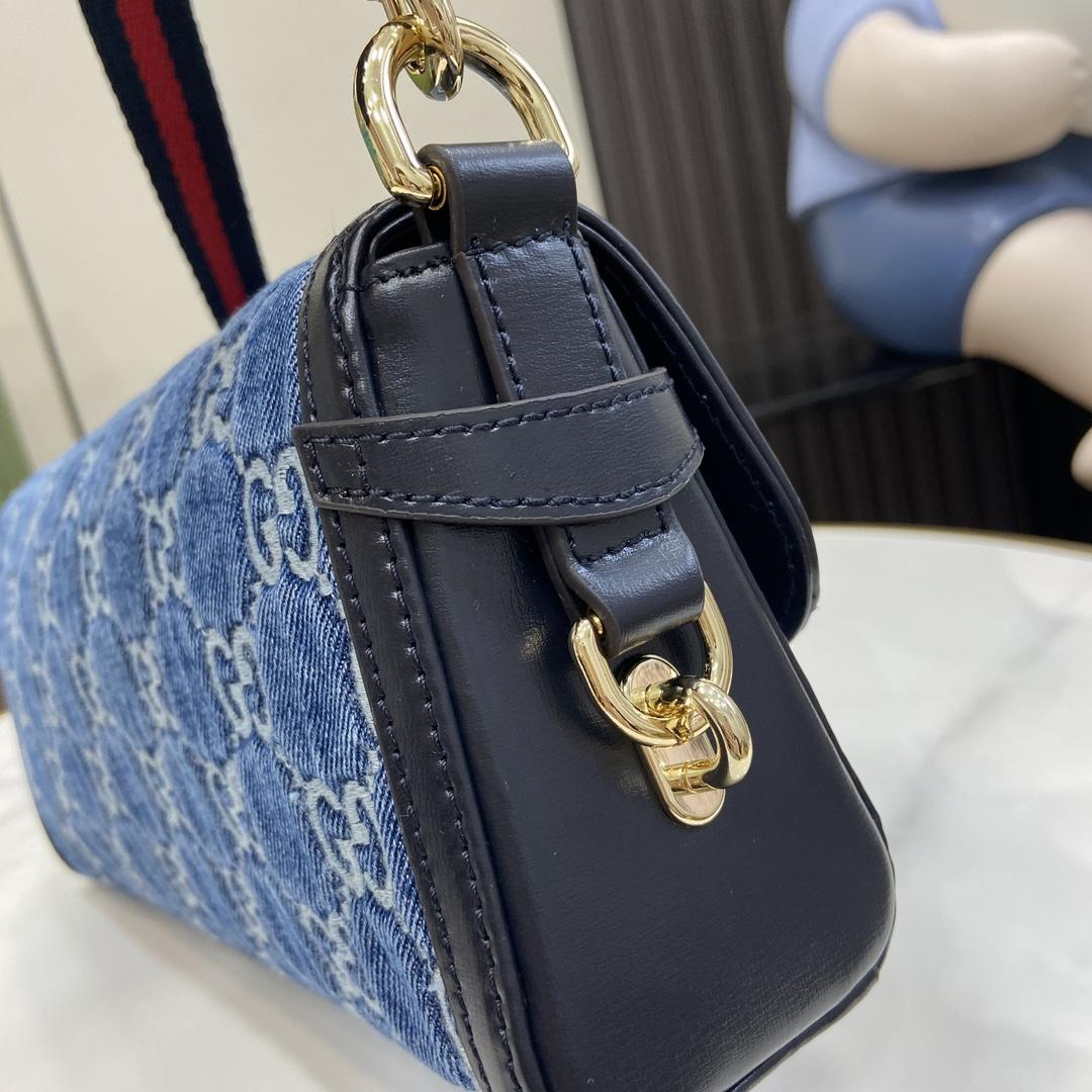 Gucci Luce Small Shoulder Bag - DopestKickz
