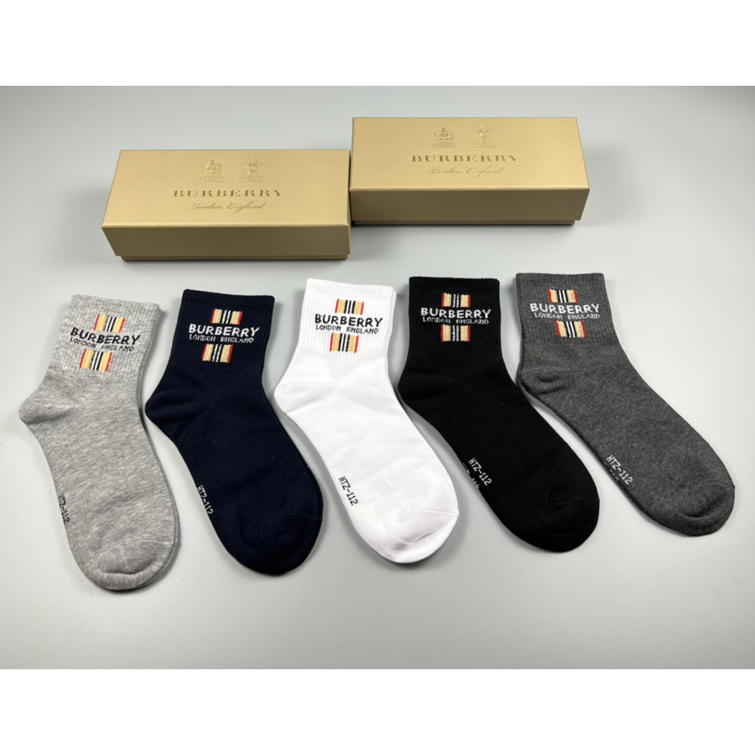 Burberry Socks/Box - DopestKickz