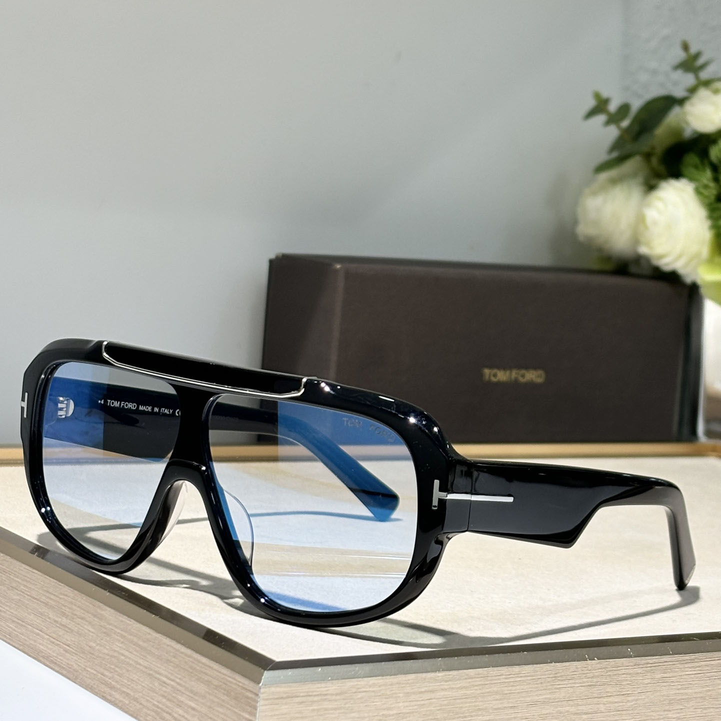 Tom Ford TF 1093 Sunglasses - DopestKickz