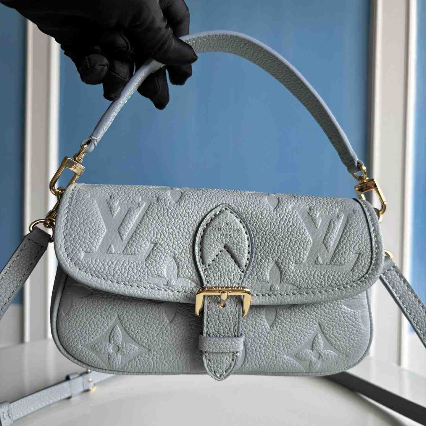 Louis Vuitton Nano Diane   M83592 - DopestKickz