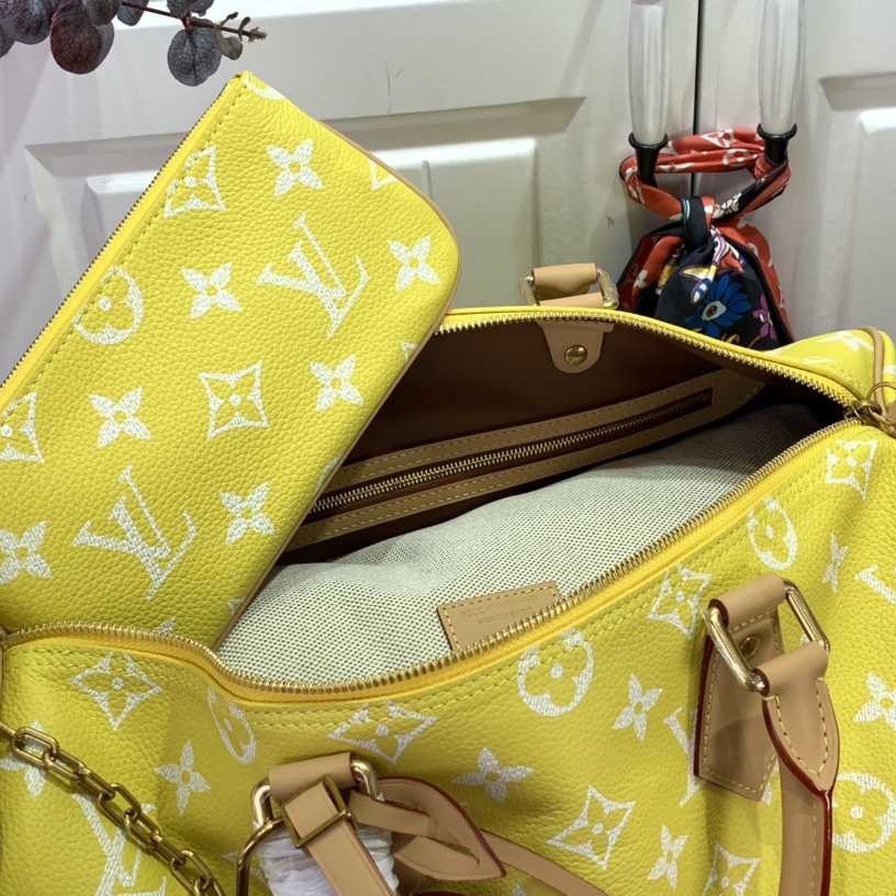 Louis Vuitton LV Speedy P9 Bandouliere 40 - DopestKickz