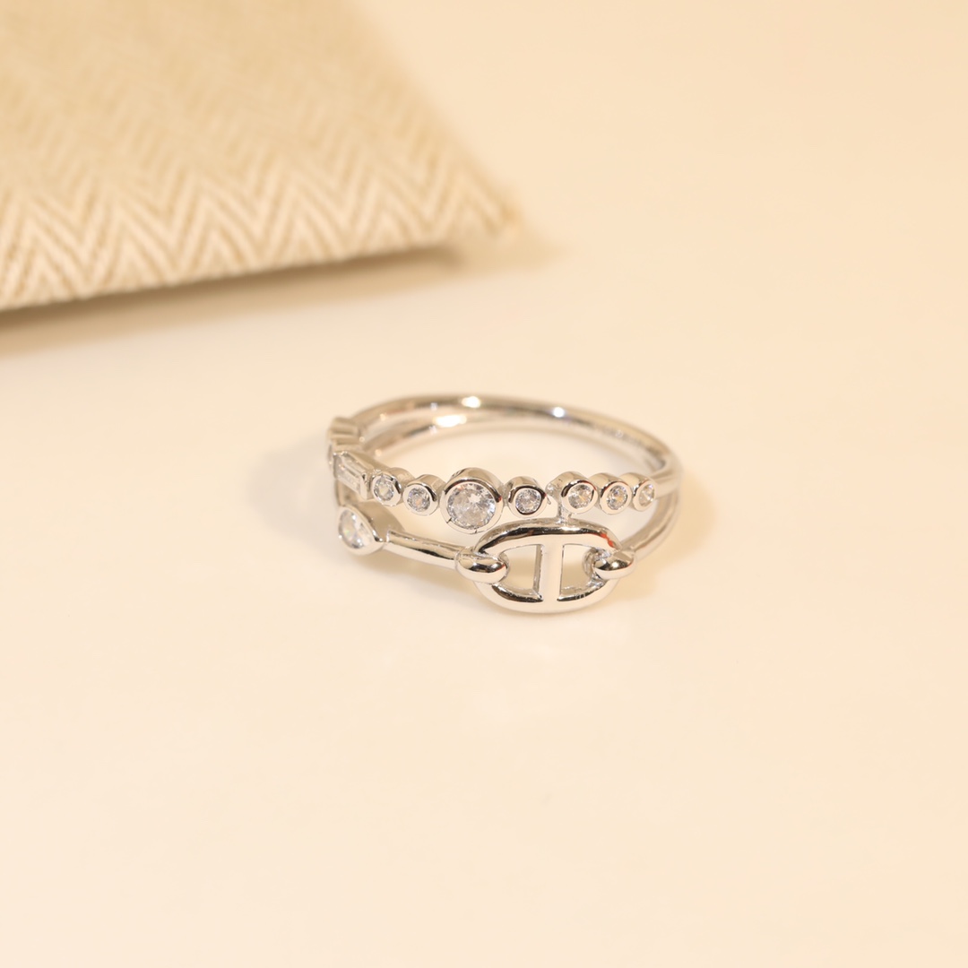 Hermes Chaine d'ancre Chaos Fancy Ring - DopestKickz
