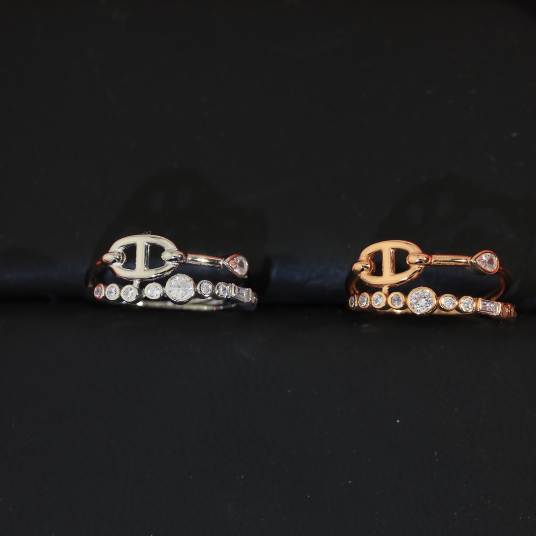 Hermes Chaine d'ancre Chaos Fancy Ring - DopestKickz