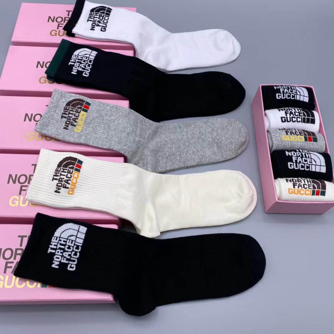 The North Face Socks /Box - DopestKickz