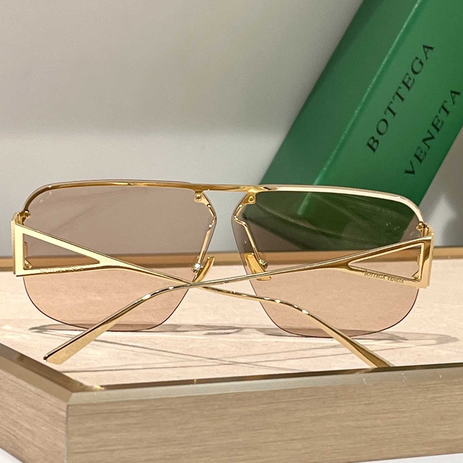 Bottega Veneta BV1065  Sunglasses    - DopestKickz