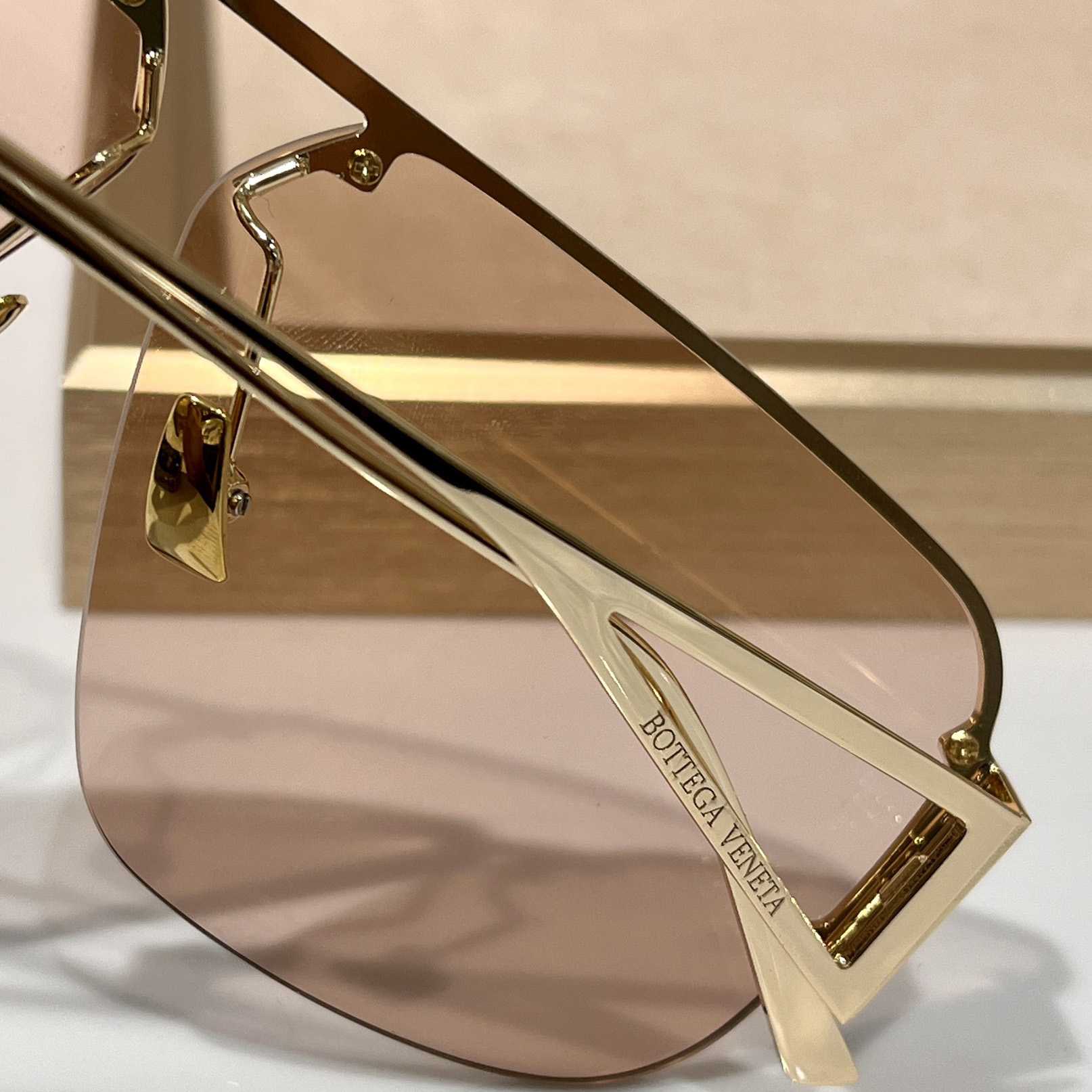 Bottega Veneta BV1065  Sunglasses    - DopestKickz