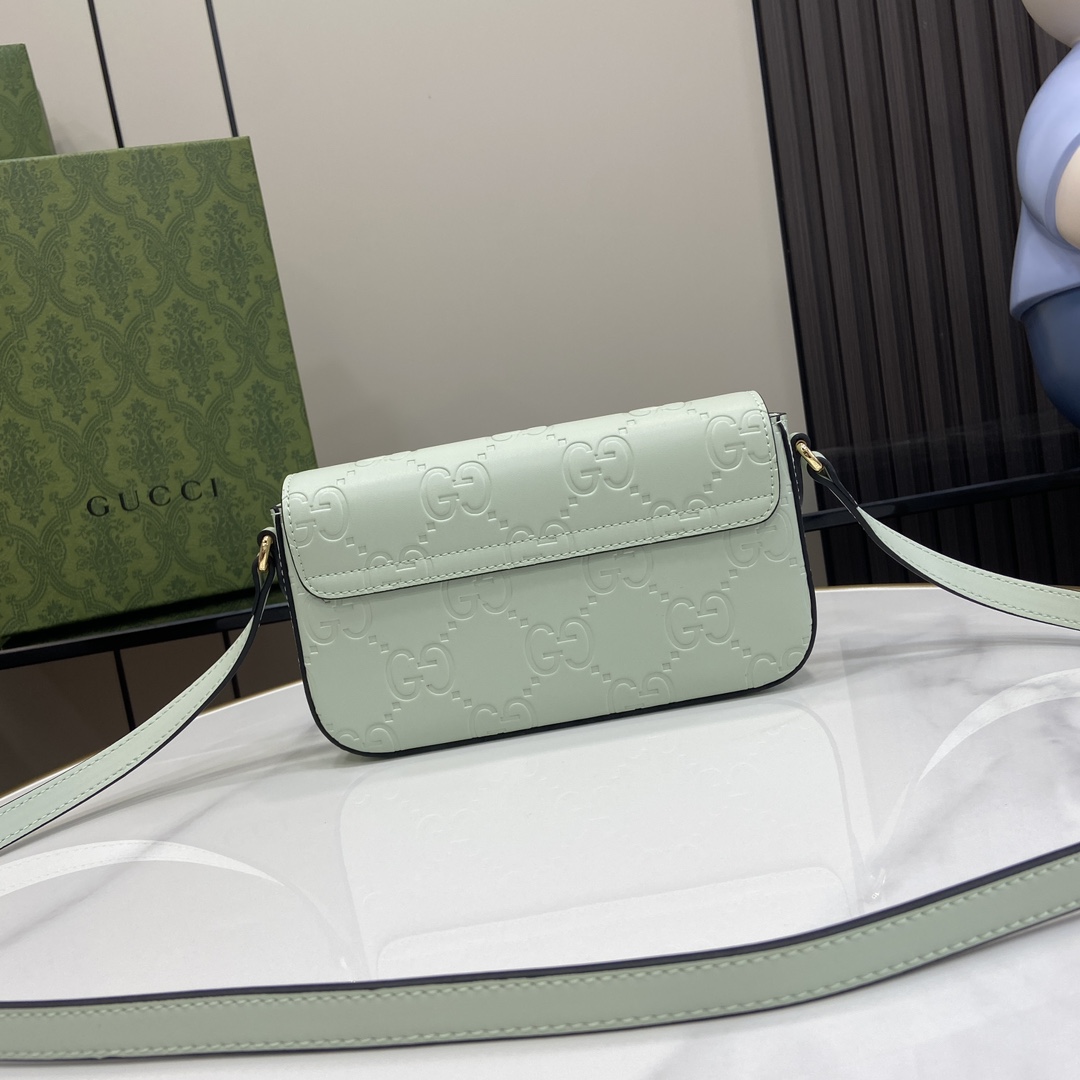 Gucci GG Super Mini Shoulder Bag - DopestKickz