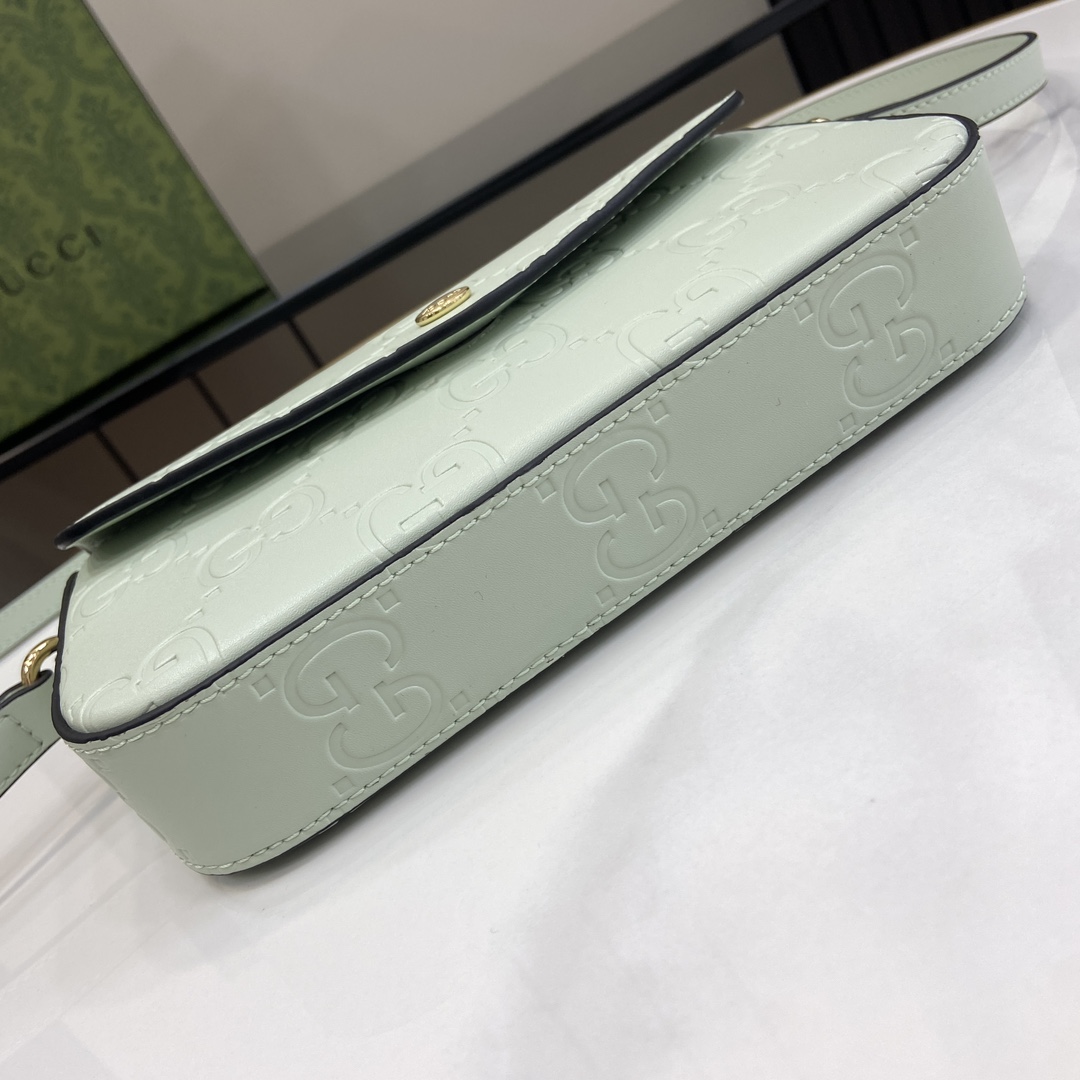 Gucci GG Super Mini Shoulder Bag - DopestKickz