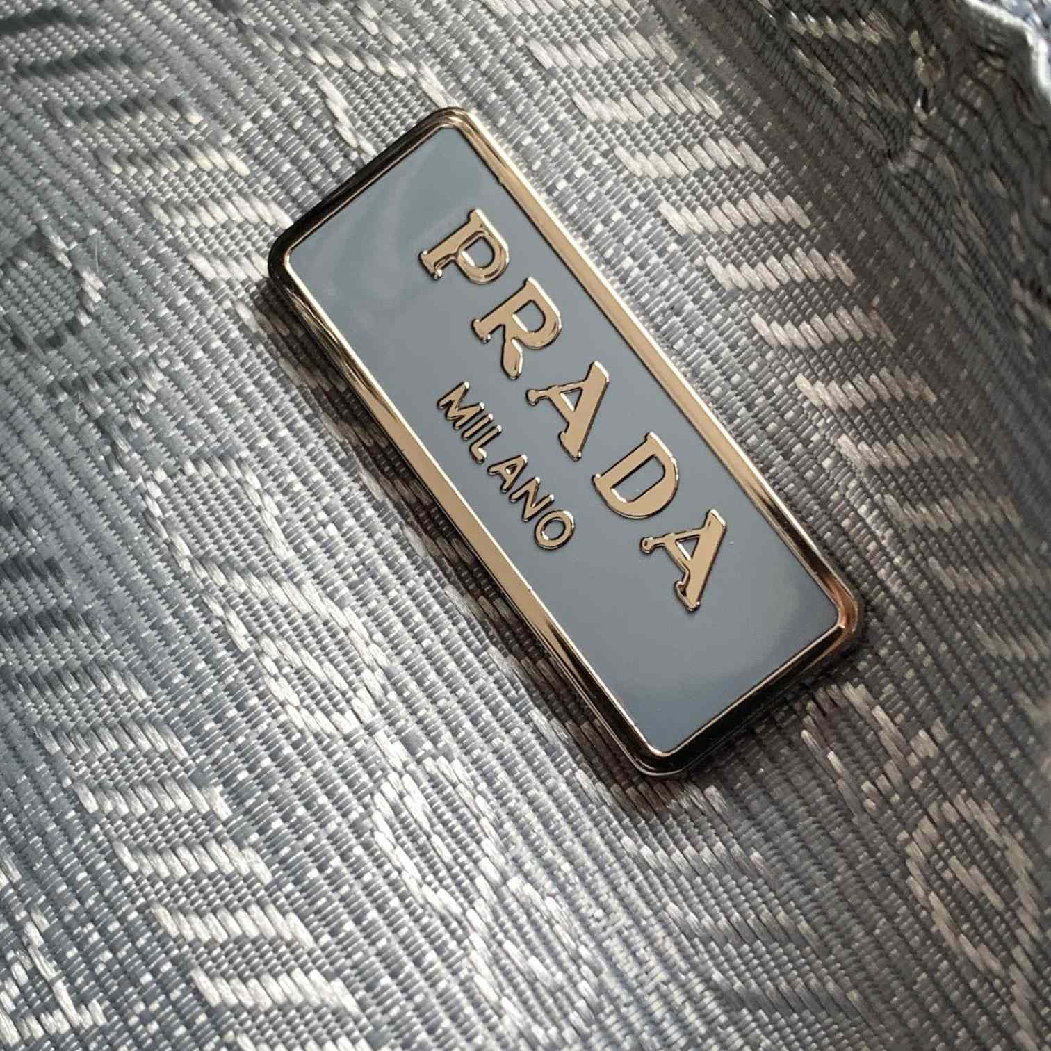 Prada Shoulder Bag  (22-12-6cm) - DopestKickz