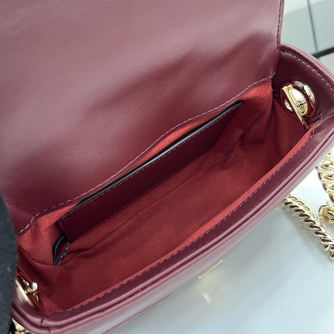 Gucci GG Marmont Mini Top Handle Bag - DopestKickz