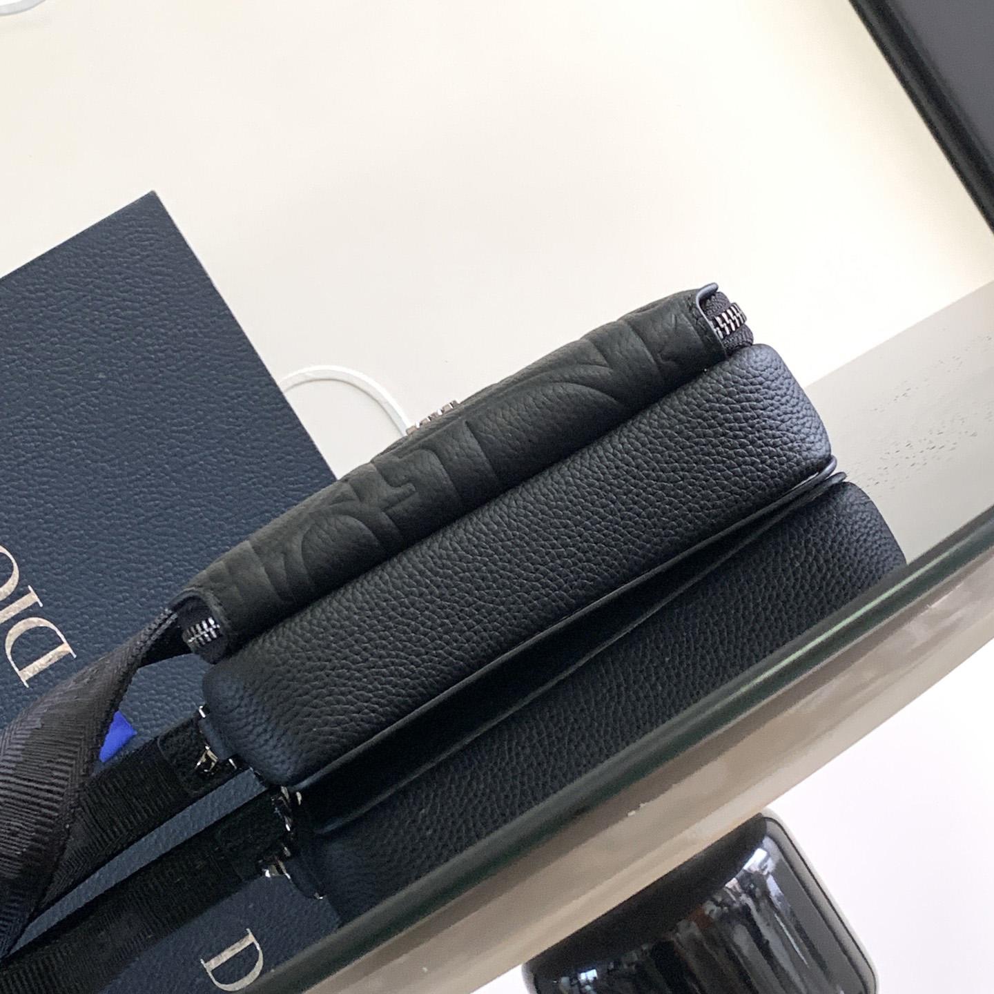 Dior Zipped Pouch With Strap - DopestKickz