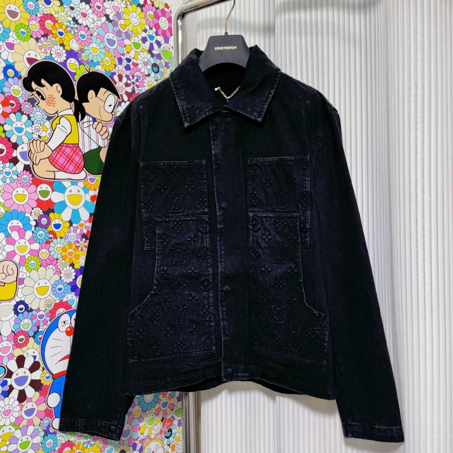 Louis Vuitton Short-Sleeved Denim Workwear Shirt 1AFVA4 - DopestKickz