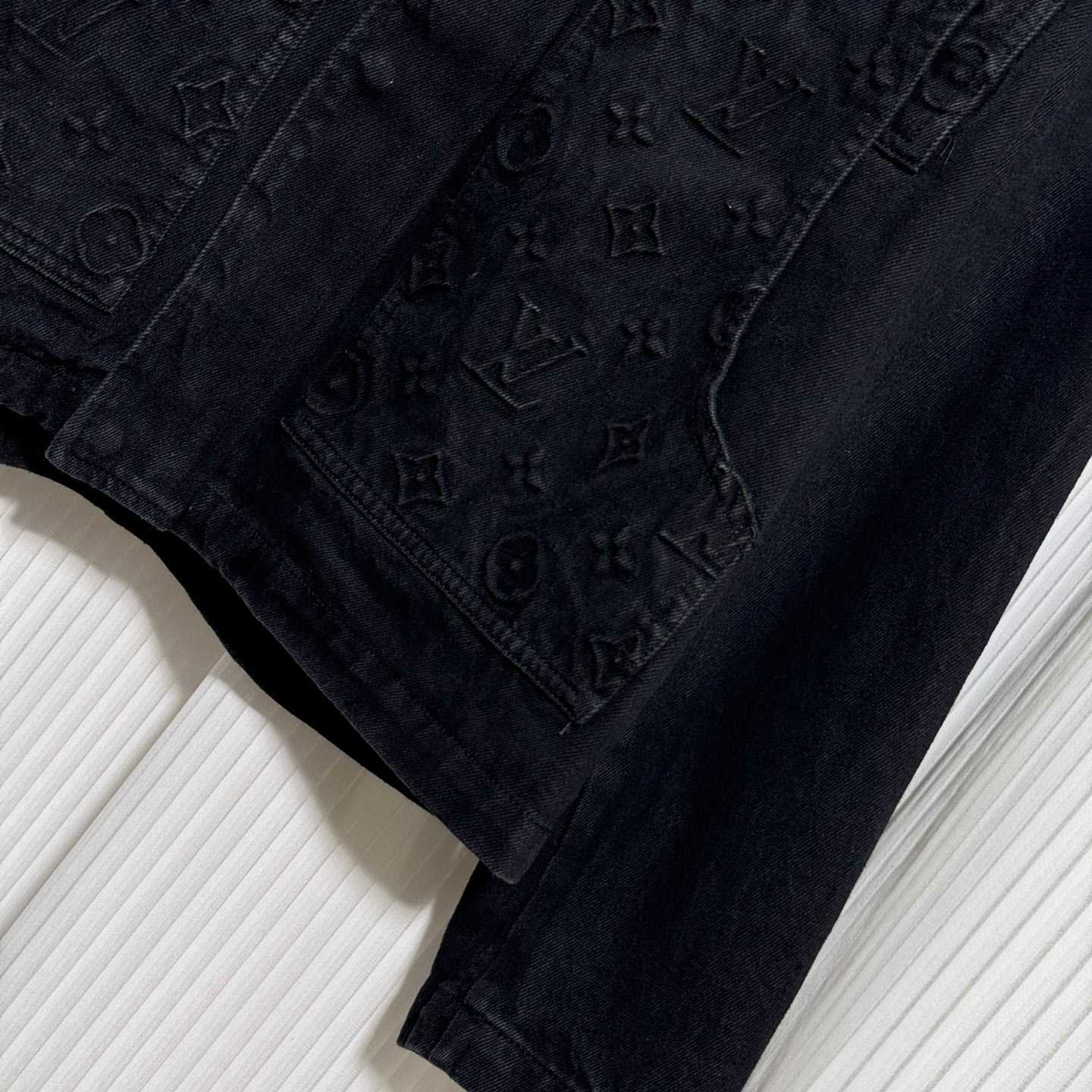 Louis Vuitton Short-Sleeved Denim Workwear Shirt 1AFVA4 - DopestKickz