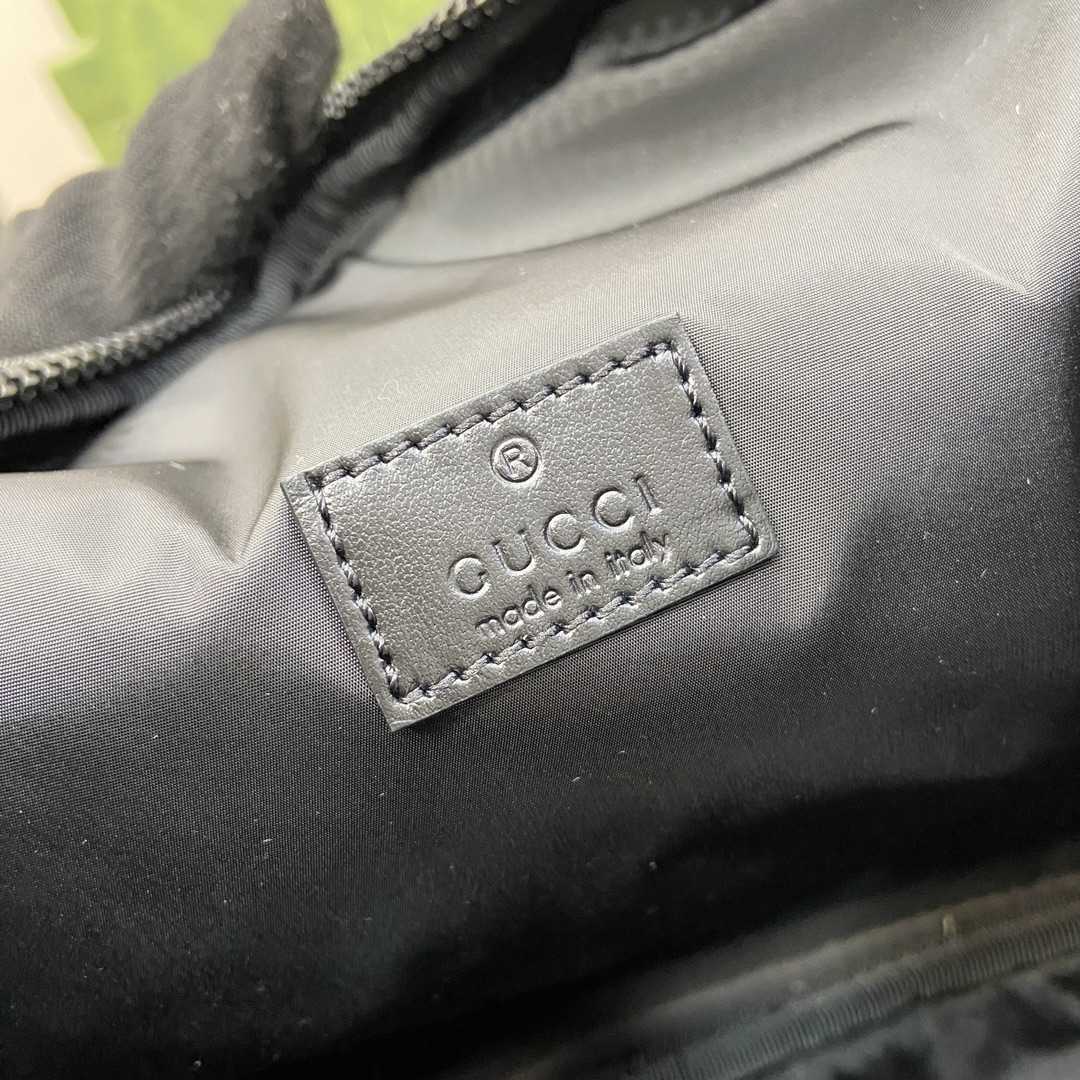 Gucci GG CRYSTAL BELT BAG - DopestKickz