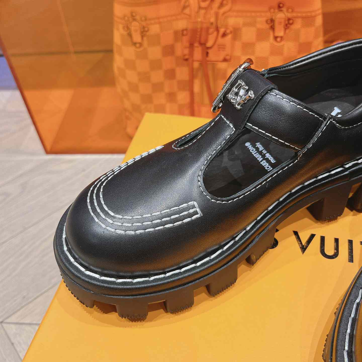 Louis Vuitton LV Checker Mary Jane   1ACNB6 - DopestKickz