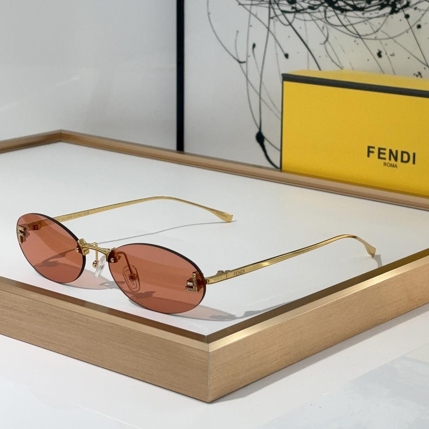 Fendi FE4075US Sunglasses - DopestKickz