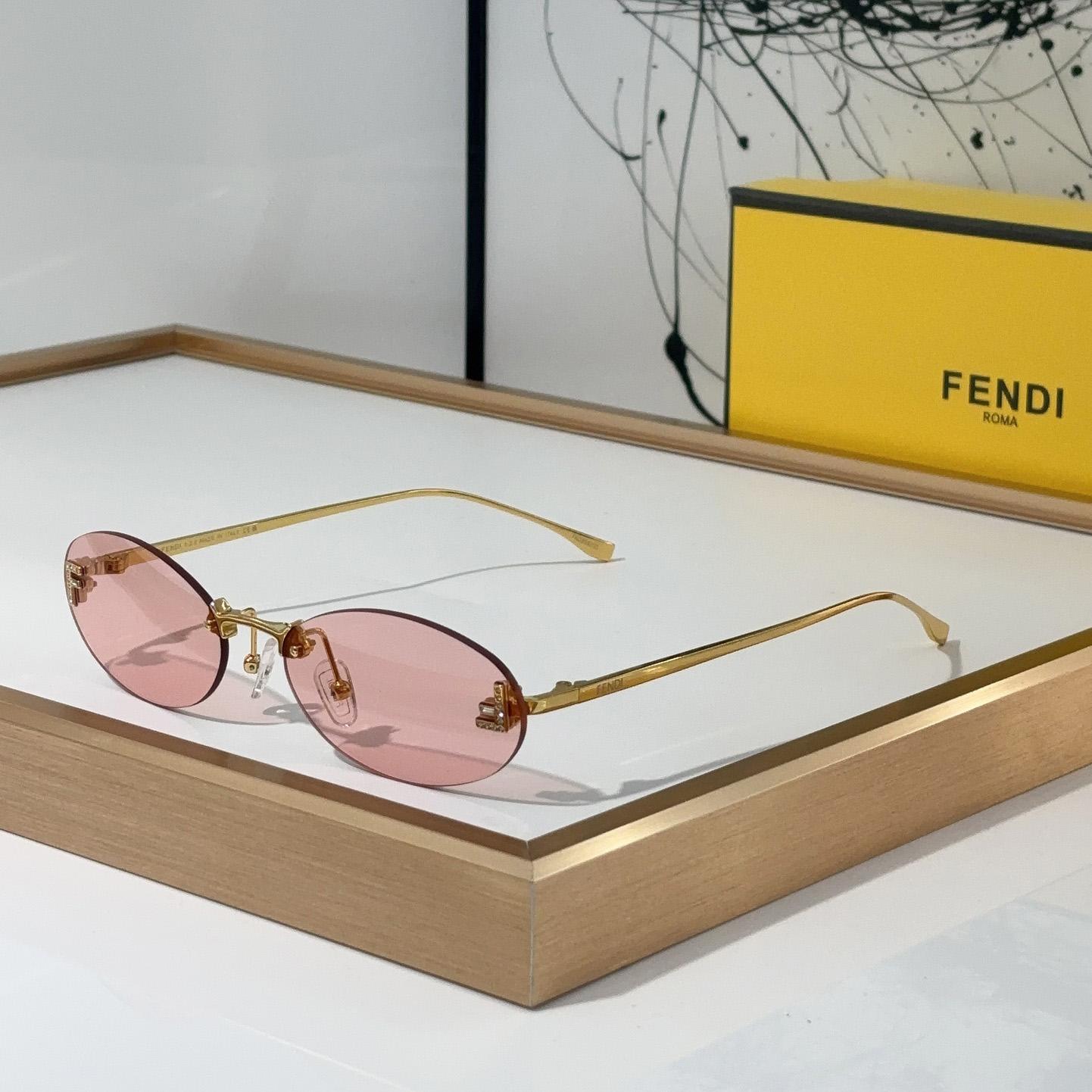 Fendi FE4075US Sunglasses - DopestKickz