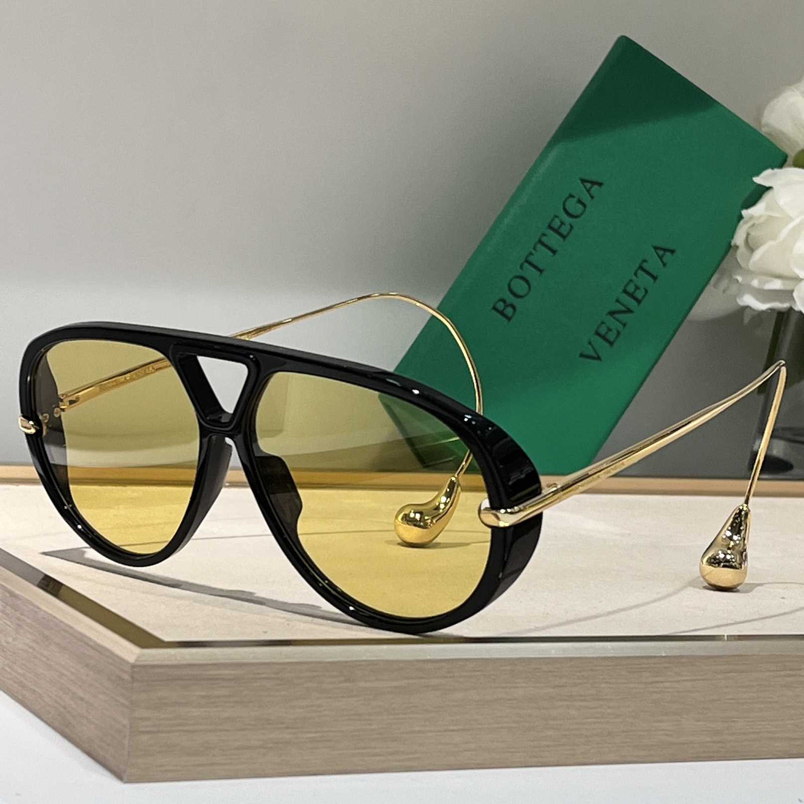 Bottega Veneta Drop Aviator Sunglasses    - DopestKickz