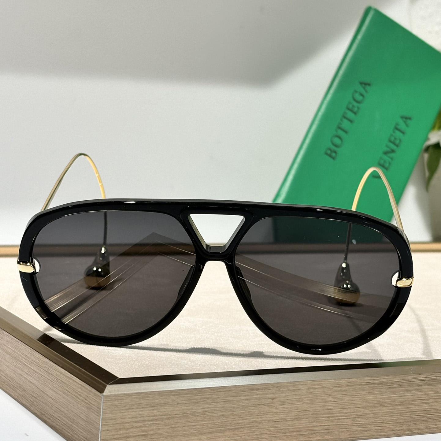 Bottega Veneta Drop Aviator Sunglasses    - DopestKickz