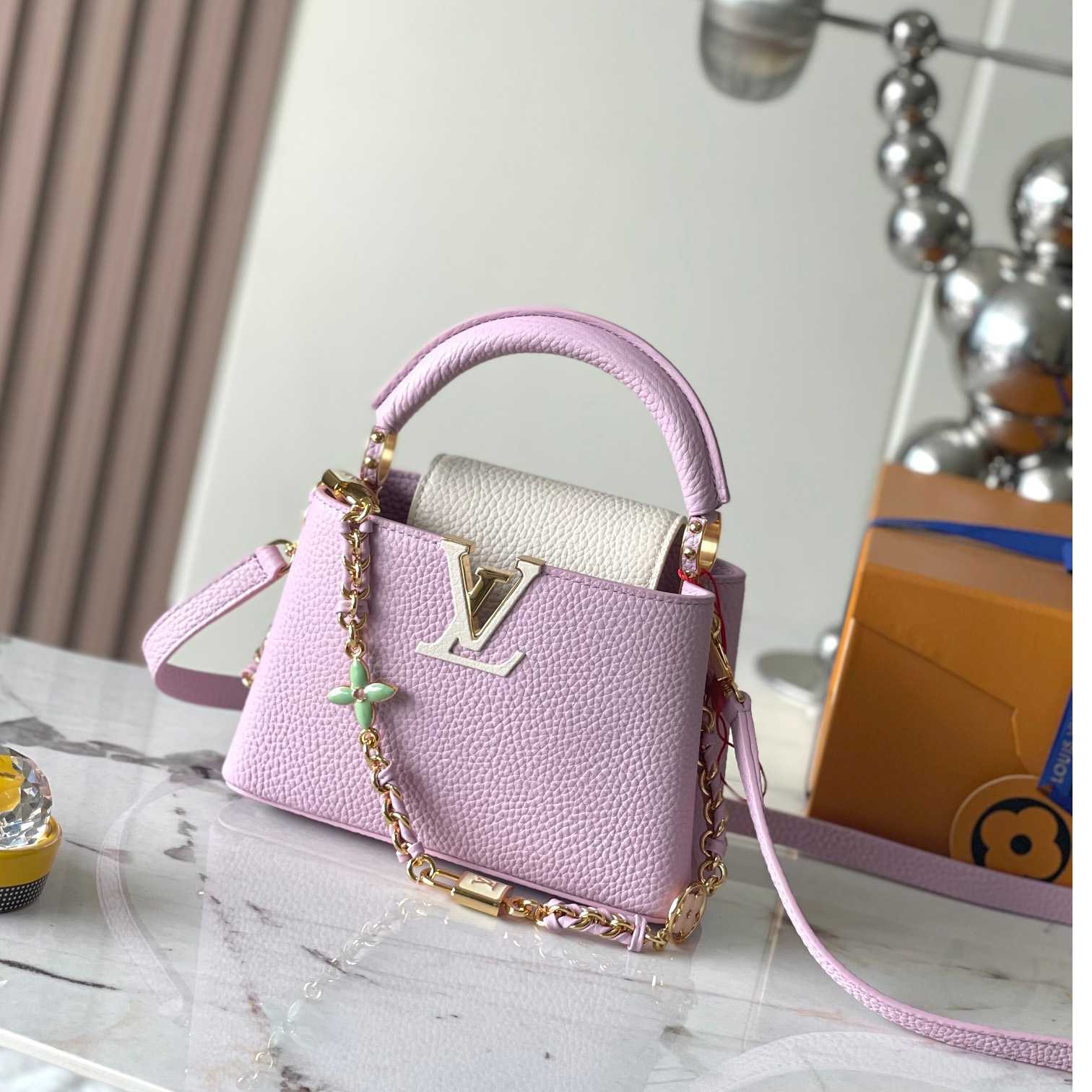 Louis Vuitton Capucines Mini  M23951 - DopestKickz
