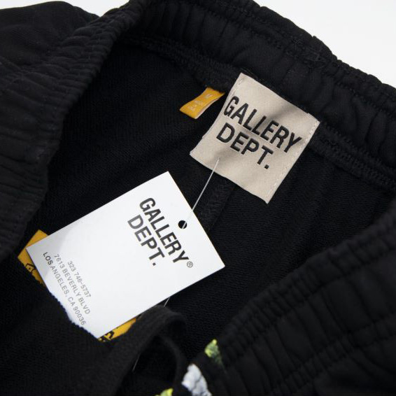 Gallery Dept. Shorts - DopestKickz