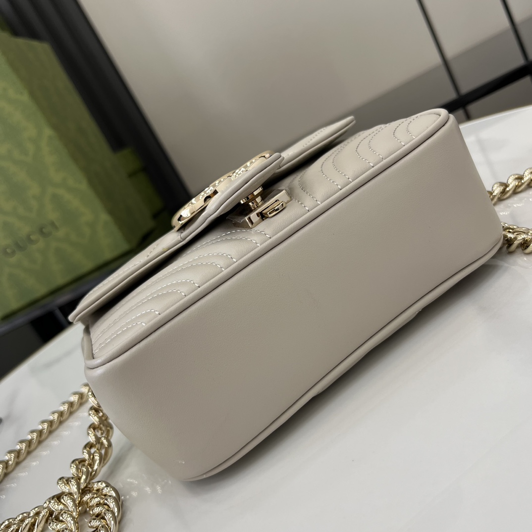 Gucci GG Marmont Mini Top Handle Bag - DopestKickz