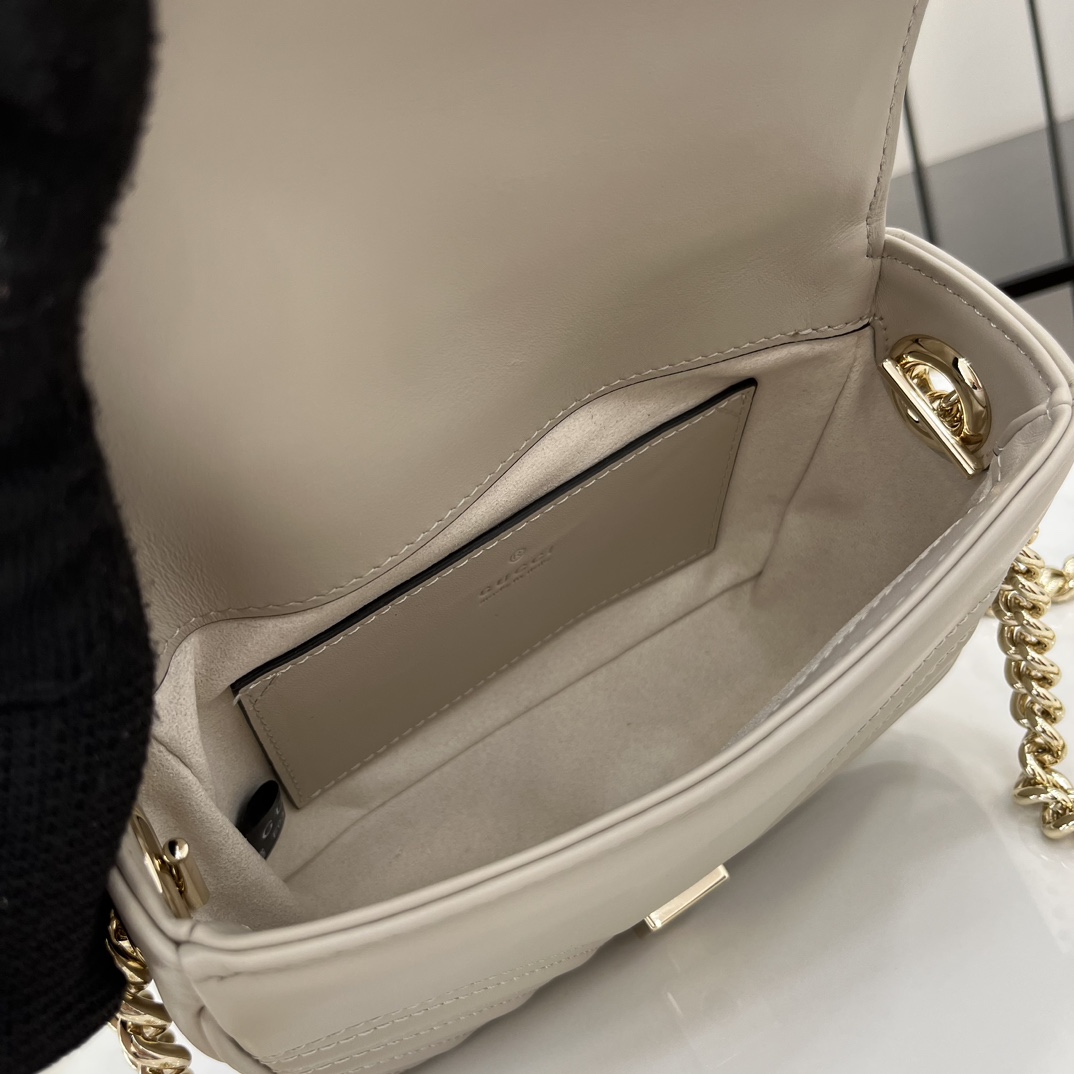 Gucci GG Marmont Mini Top Handle Bag - DopestKickz