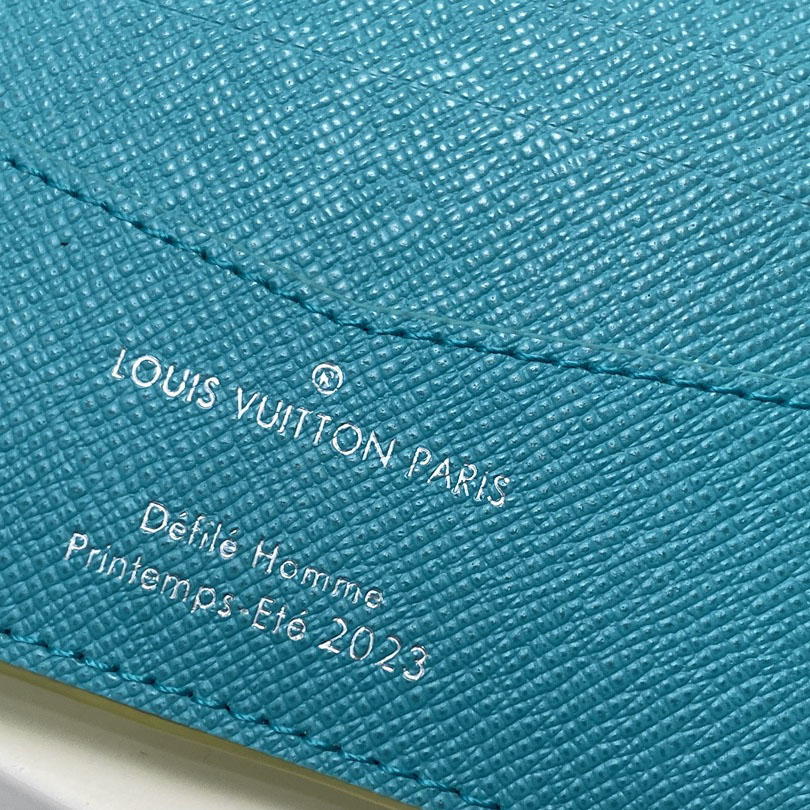 Louis Vuitton Monogram Wallet     M82005 - DopestKickz