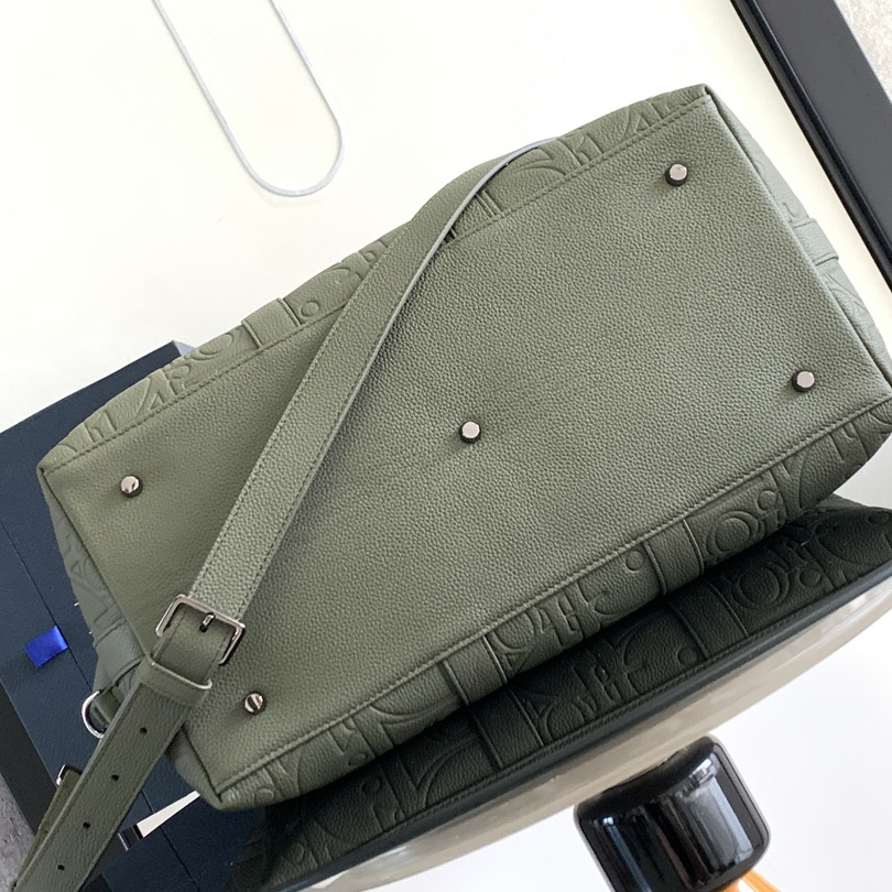 Dior Weekender 40 - DopestKickz