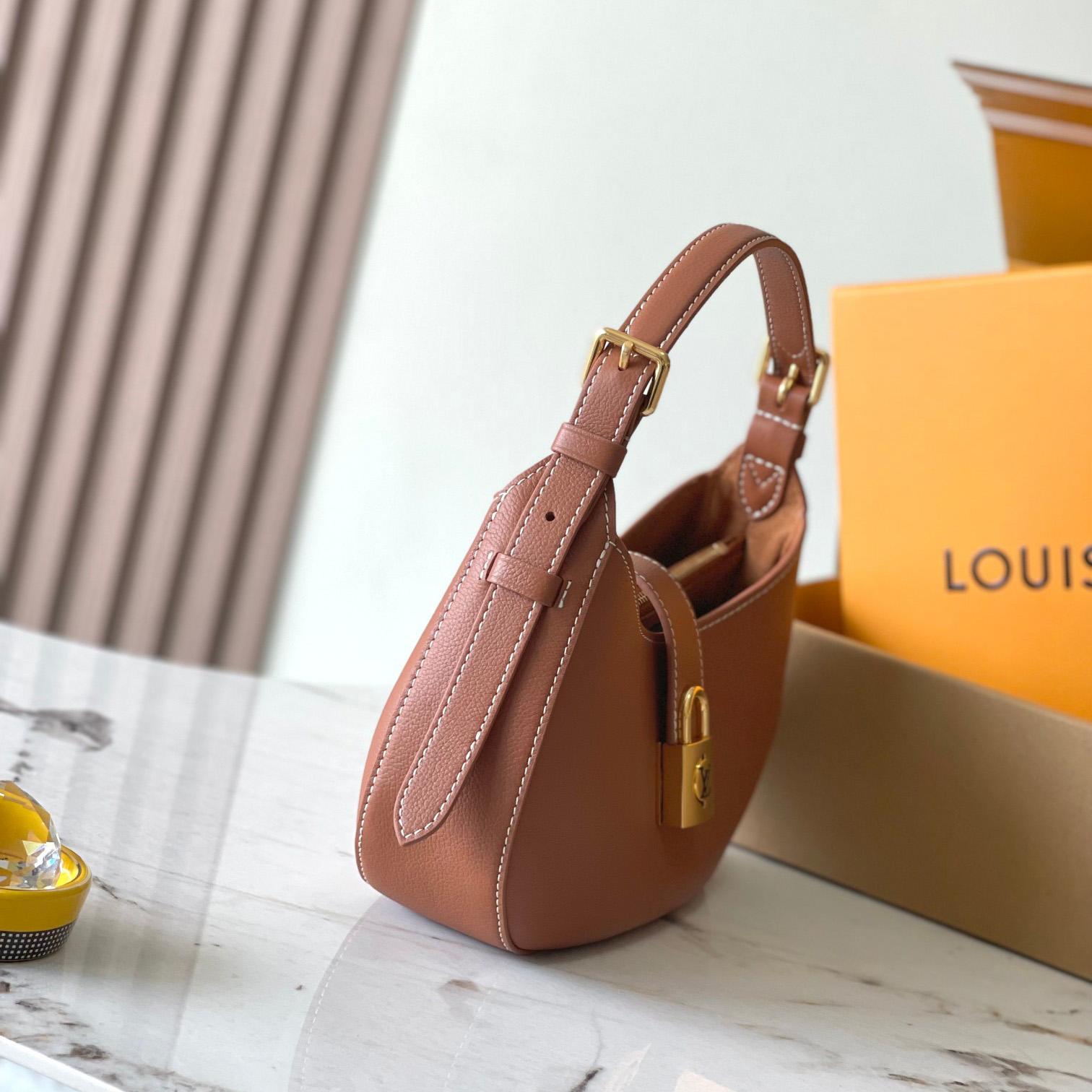 Louis Vuitton Low Key Shoulder Bag   M24885 - DopestKickz