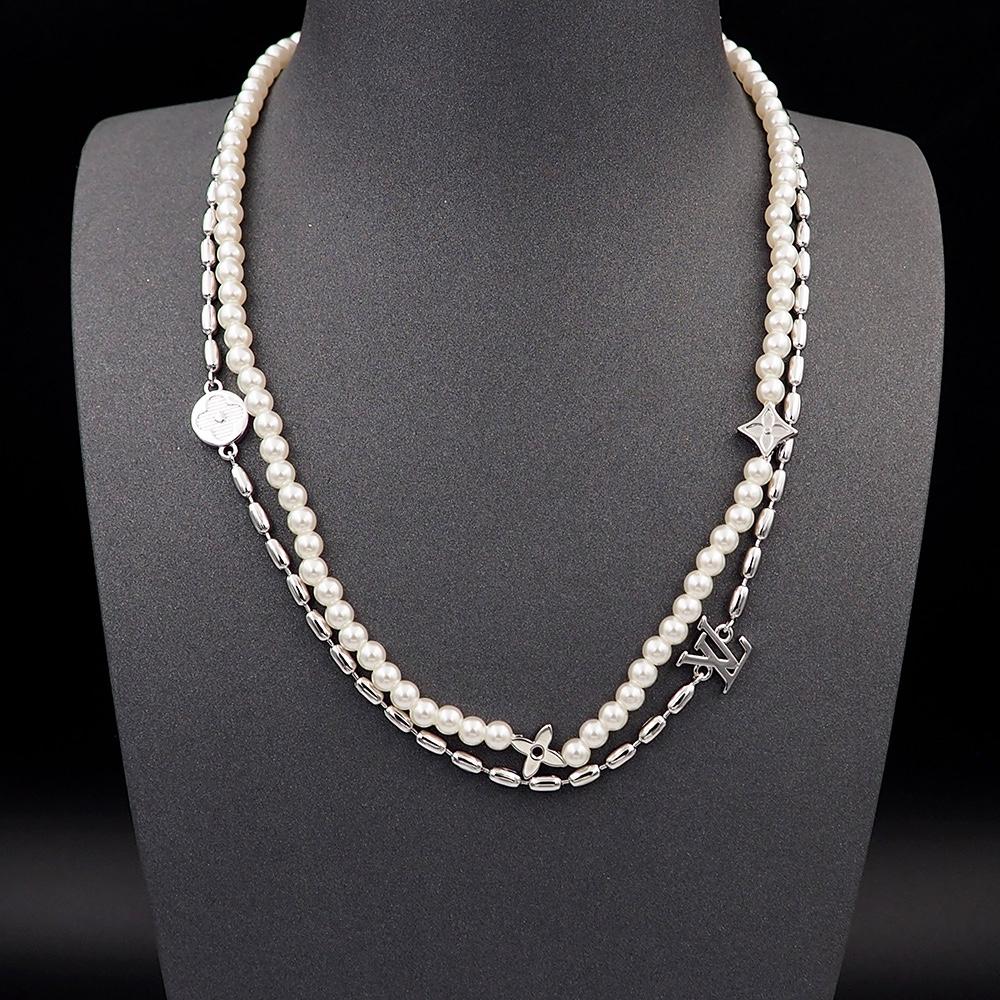 Louis Vuitton Pearls Fusion Necklace   M01781 - DopestKickz