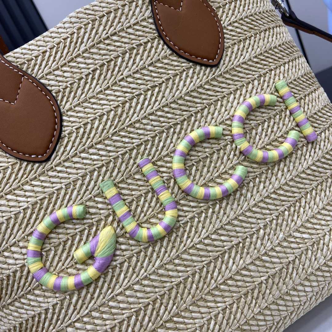 Gucci Small Straw-effect Tote  - DopestKickz