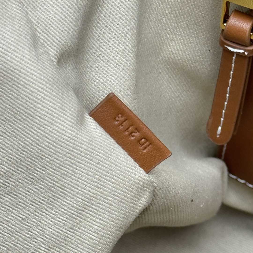 Jacquemus Le petit Tourni Mini Knotted Bucket Bag - DopestKickz
