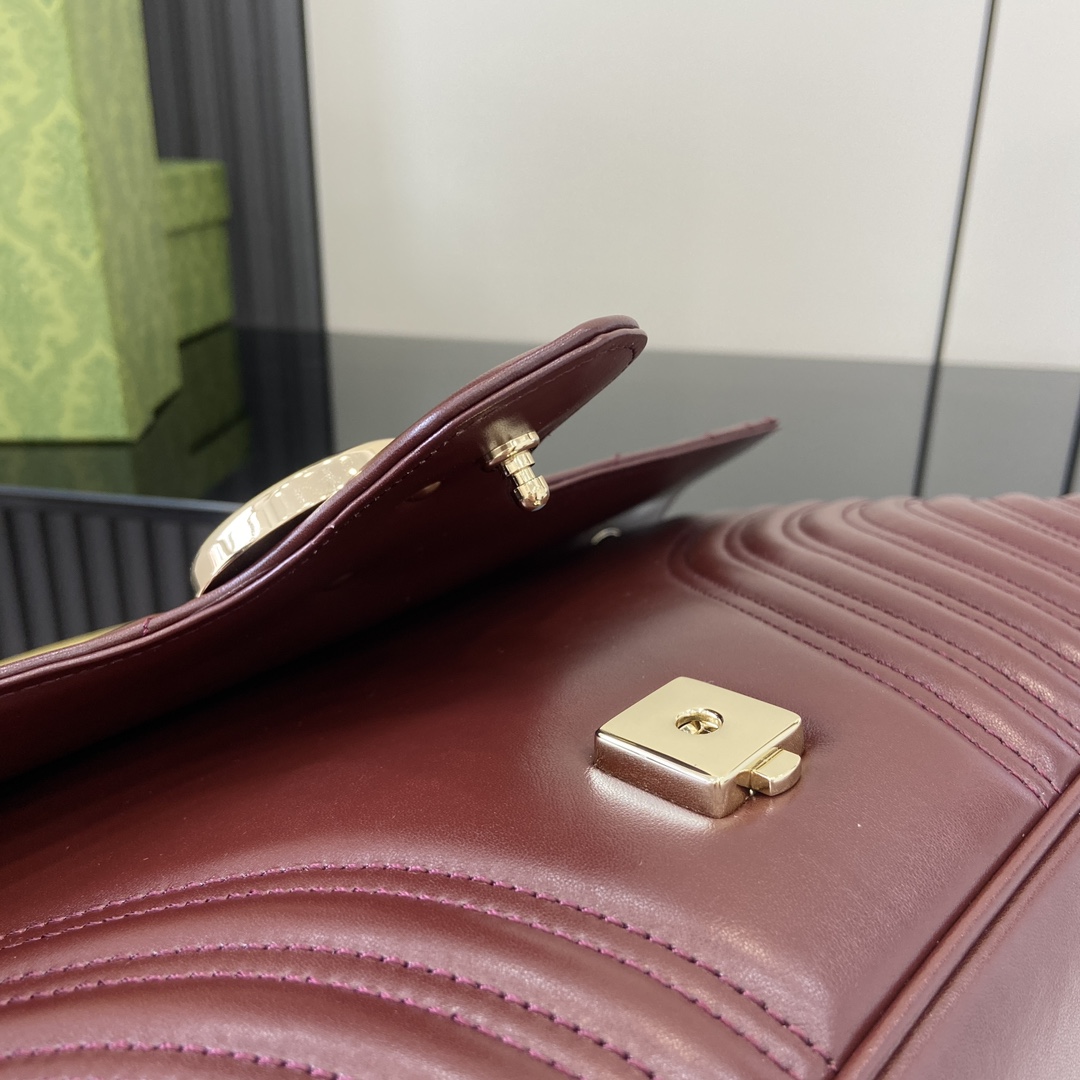 Gucci GG Marmont Large Shoulder Bag - DopestKickz