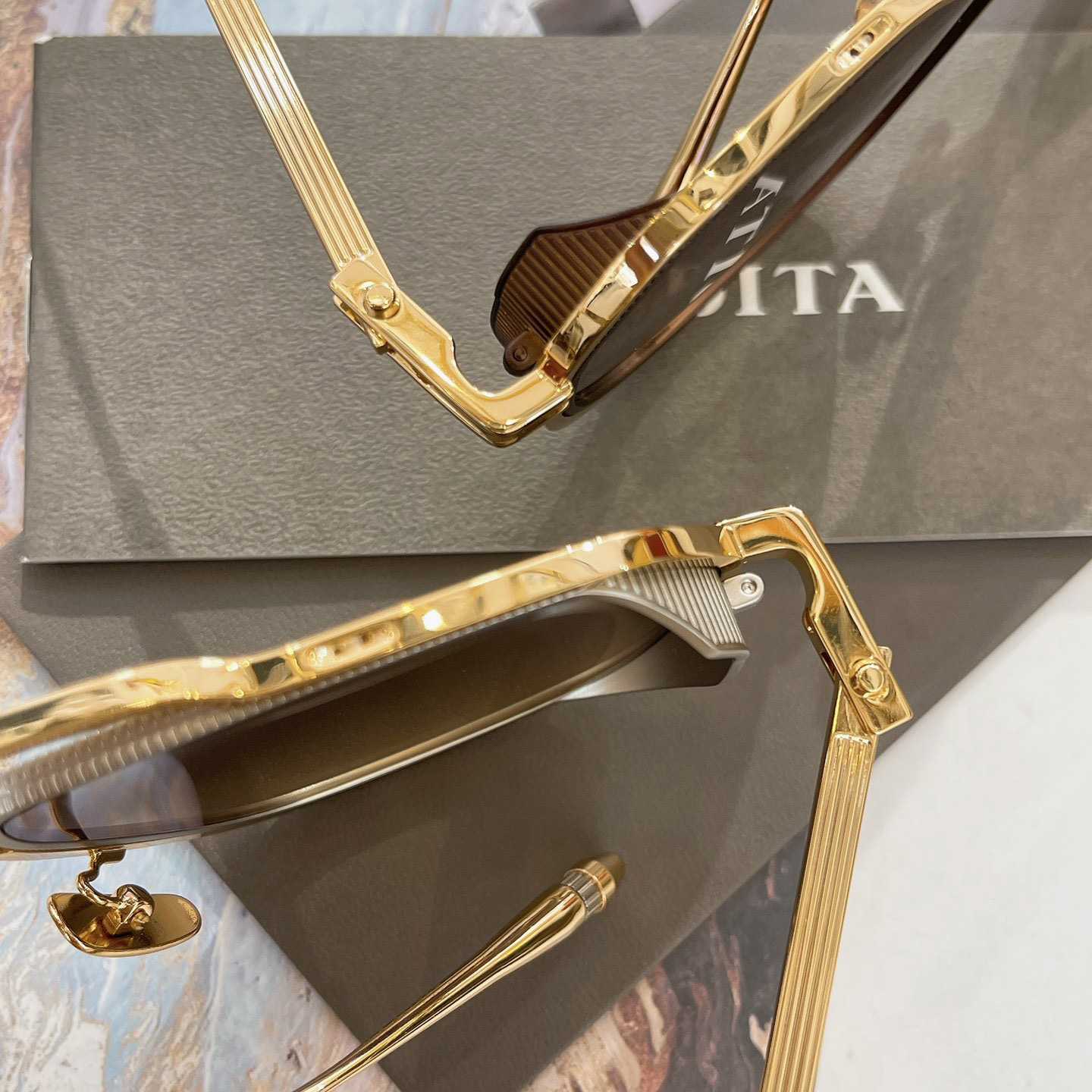 Dita DTS165 Sunglasses - DopestKickz