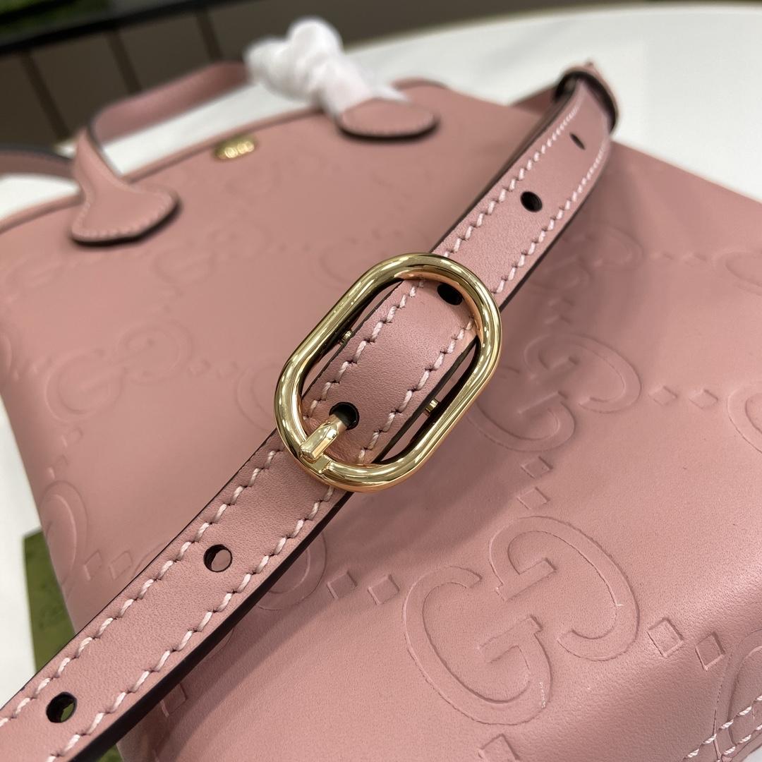 Gucci GG Super Mini Bag With Strap - DopestKickz