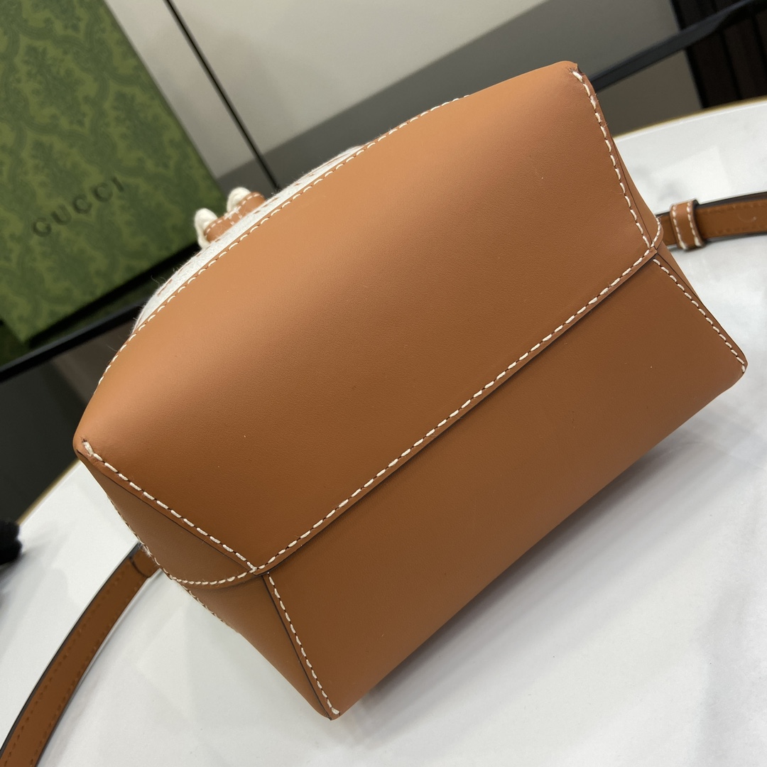Gucci Mini Shoulder Bag With Gucci Print - DopestKickz