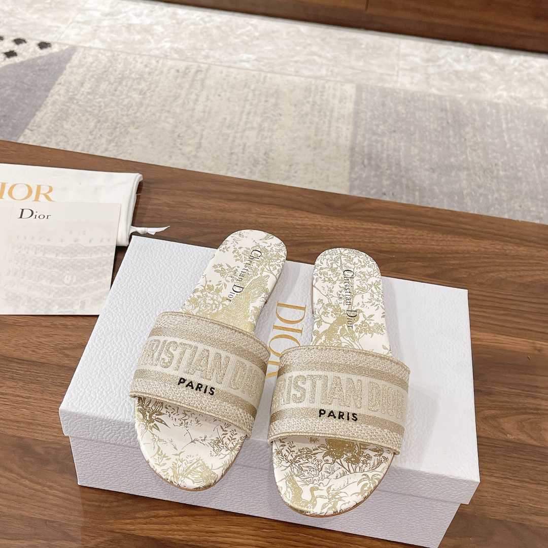 Dior Dway Slide - DopestKickz