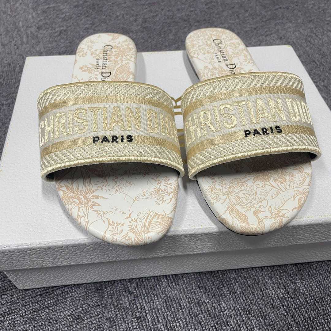 Dior Dway Slide - DopestKickz