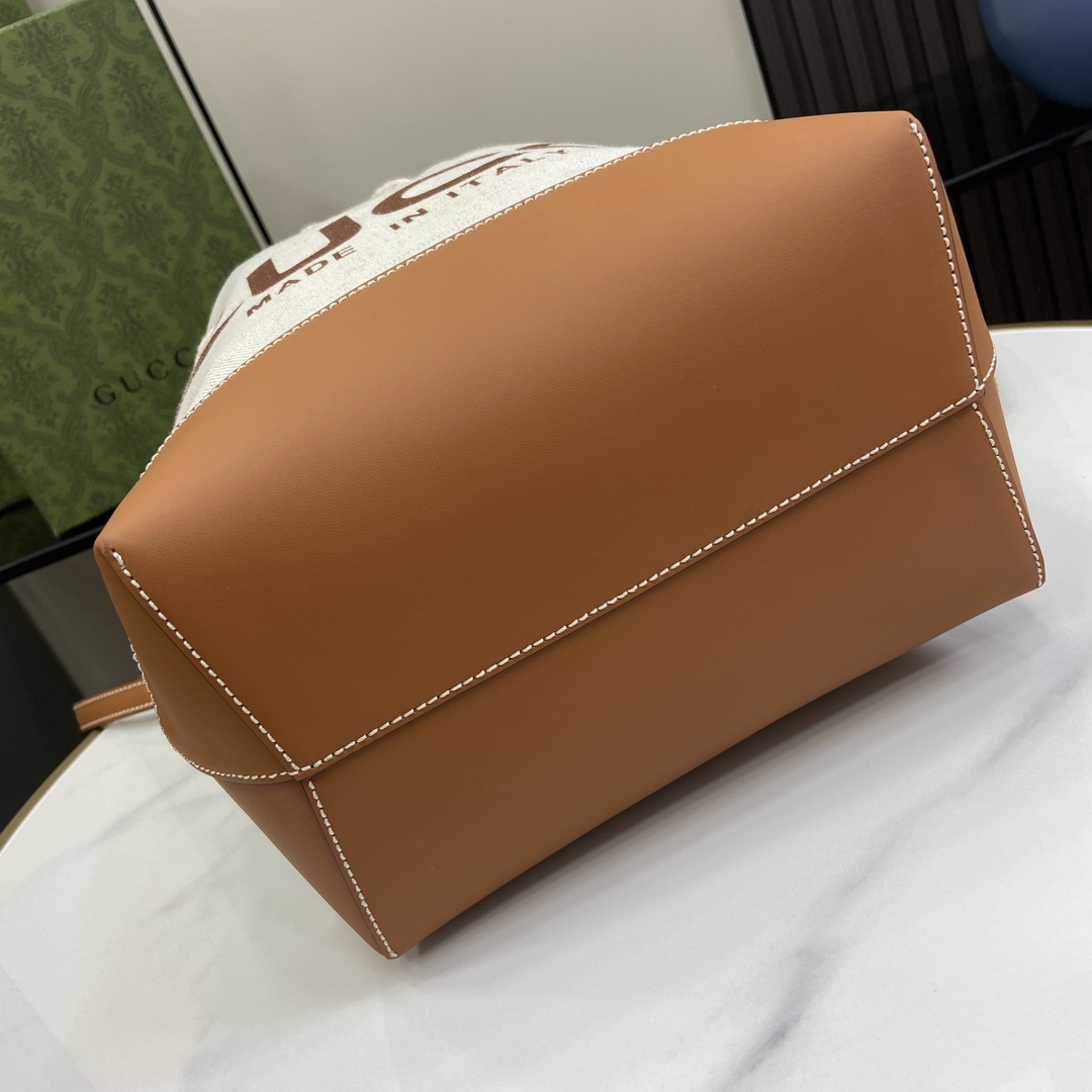 Gucci Small Shoulder Bag With Gucci Print - DopestKickz
