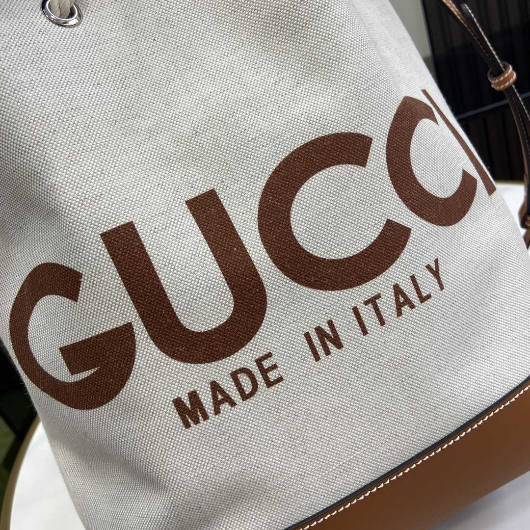 Gucci Small Shoulder Bag With Gucci Print - DopestKickz