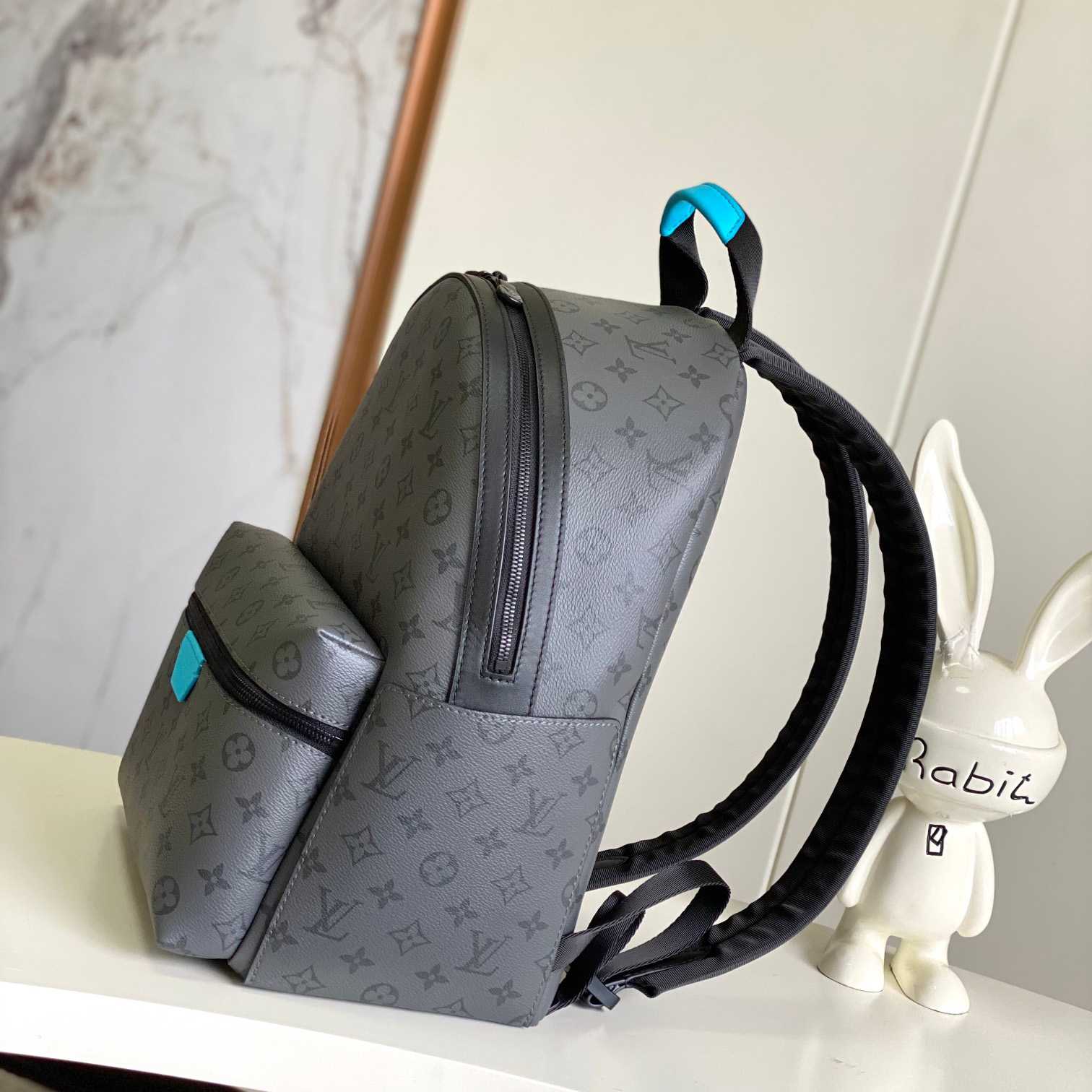Louis Vuitton Discovery Backpack PM    M11641 - DopestKickz